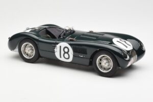 Jaguar C-Type #18 T. Rolt / D. Hamilton 24 Hours of Le Mans Winner 1953 CMC 1:18 M-195 Metall – Bild 4 von 6