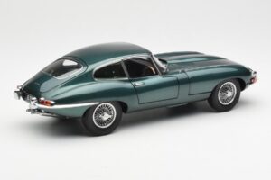Jaguar E-Type 3.8 Series 1 Dunkelgrün Kyosho 1:18 08954DG Metall – Bild 3 von 8