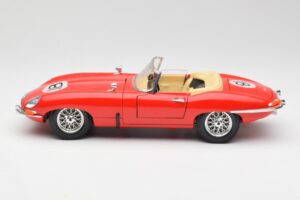 Jaguar E-Type Cabriolet Rot Bburago 1:18 3016 Metall – Bild 4 von 8