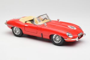 Jaguar E-Type Cabriolet Rot Bburago 1:18 3016 Metall – Bild 6 von 8