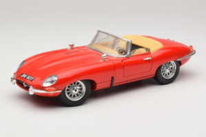 Jaguar E-Type Series 1 Cabriolet Rot Bburago 1:18 3038 Metall