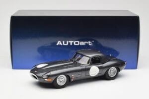 Jaguar E-Type Series 1 Coupe Lightweight Dunkelgrau AUTOart 1:18 73647 Metall – Bild 8 von 8
