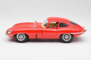Jaguar E-Type Rot Bburago 1:18 3018 Metall – Bild 4 von 8