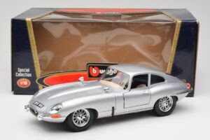 Jaguar E-Type Series 1 Silber Bburago 1:18 3018-M2 Metall – Bild 8 von 8