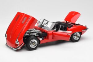 Jaguar E-Type Roadster Series III V12 Rot AUTOart 1:18 73523 Metall – Bild 2 von 8