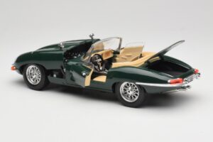 Jaguar E-Type Series 1 Roadster Grün Bburago 1:18 3018-M5 Metall – Bild 5 von 8