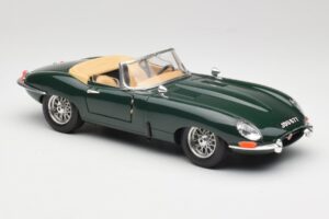 Jaguar E-Type Series 1 Roadster Grün Bburago 1:18 3018-M5 Metall – Bild 6 von 8