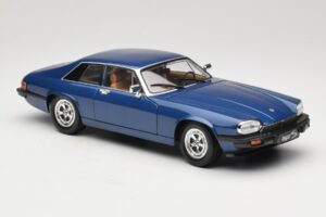 Jaguar XJ-S Blau Road Signature 1:18 92658 Metall – Bild 5 von 8