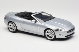 Jaguar XK X150 Cabriolet Silber Minichamps 1:18 153130533 Metall – Bild 6 von 8