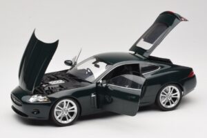 Jaguar XK X150 Coupe Grün Minichamps 1:18 150130501 Metall – Bild 2 von 8