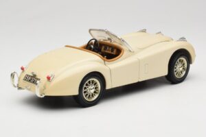 Jaguar XK120 Weiss Eduscho 1:18 7482-1HTH Metall – Bild 3 von 8