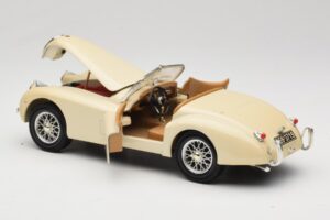 Jaguar XK120 Weiss Eduscho 1:18 7482-1HTH Metall – Bild 5 von 8