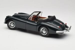Jaguar XK140 Drophead Coupe Schwarz Sun Star 1:18 2802 Metall – Bild 7 von 8