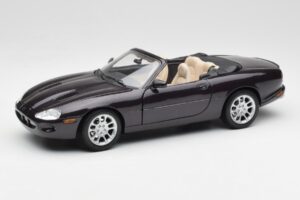 Jaguar XKR X100 Cabriolet Grau Maisto 1:18 50331 Metall