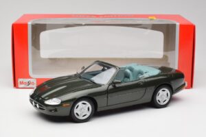 Jaguar XKR X100 Cabriolet Grün Maisto 1:18 37800-M1 Metall – Bild 8 von 8