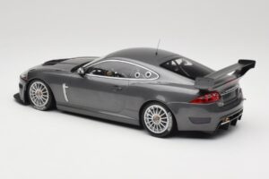 Jaguar XKR GT3 Grey Metallic Minichamps 1:18 150081390 Metall – Bild 5 von 6