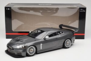 Jaguar XKR GT3 Grey Metallic Minichamps 1:18 150081390 Metall – Bild 6 von 6