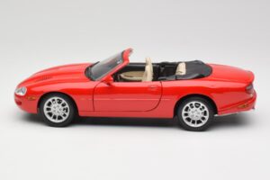 Jaguar XKR X100 Rot Maisto 1:18 50330 Metall – Bild 4 von 8