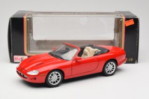 Jaguar XKR X100 Rot Maisto 1:18 50330 Metall – Bild 8 von 8