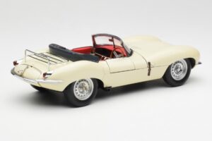 Jaguar XKSS Creme AUTOart 1:18 73512 Metall – Bild 3 von 8