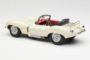Jaguar XKSS Creme AUTOart 1:18 73512 Metall – Bild 7 von 8