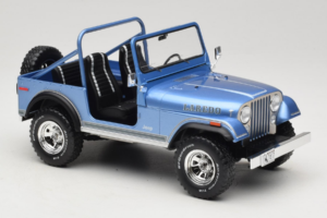 Jeep CJ-7 Laredo Blau MCG 1:18 MCG18553 Metall – Bild 4 von 6
