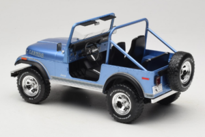 Jeep CJ-7 Laredo Blau MCG 1:18 MCG18553 Metall – Bild 5 von 6