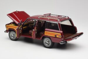 Jeep Grand Wagoneer Classic Rot AUTOart 1:18 74002 Metall – Bild 5 von 8