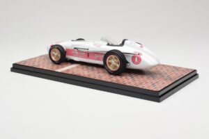Watson Roadster #8 P. Flaherty John Zink Racing Indianapolis 500 Winner 1956 Carousel 1 1:18 143000 Metall – Bild 5 von 6