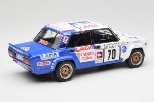 Lada 2105 VFTS #70 E. Tumalevicius 1000 Lakes Rally 1986 IXO 1:18 18RMC181A Metall – Bild 2 von 6