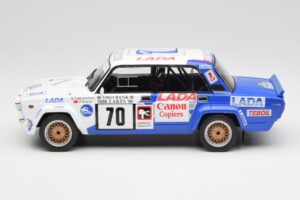 Lada 2105 VFTS #70 E. Tumalevicius 1000 Lakes Rally 1986 IXO 1:18 18RMC181A Metall – Bild 3 von 6