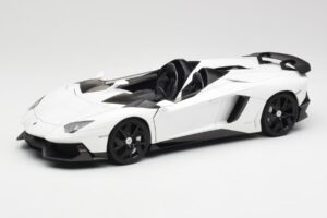 Lamborghini Aventador J Weiss AUTOart 1:18 74674 Metall