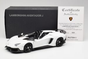 Lamborghini Aventador J Weiss AUTOart 1:18 74674 Metall – Bild 8 von 8