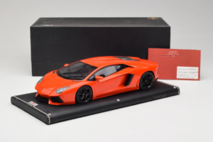 Lamborghini Aventador Orange MR Collection 1:18 LAMB064 Resin – Bild 6 von 6