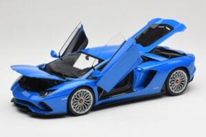 Lamborghini Aventador S LP740-4 Blue Nila AUTOart 1:18 79134 Metall – Bild 2 von 8