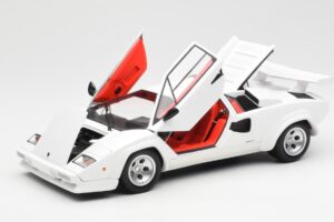 Lamborghini Countach LP500S Weiss Kyosho 1:18 08320E Metall – Bild 2 von 8