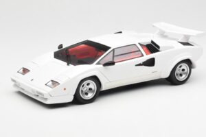 Lamborghini Countach LP500S Weiss Kyosho 1:18 08320E Metall