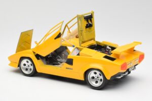 Lamborghini Countach Gelb Bburago 1:18 3037 Metall – Bild 5 von 8