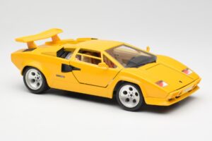 Lamborghini Countach Gelb Bburago 1:18 3037 Metall – Bild 6 von 8