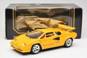 Lamborghini Countach Gelb Bburago 1:18 3037 Metall – Bild 8 von 8