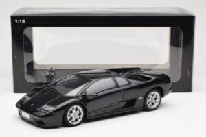 Lamborghini Diablo 6.0 Schwarz AUTOart 1:18 74528 Metall – Bild 8 von 8