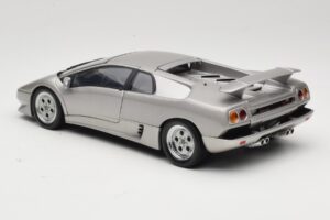 Lamborghini Diablo Silber AUTOart 1:18 70071 Metall – Bild 7 von 8