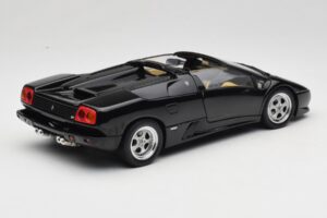 Lamborghini Diablo Roadster Schwarz AUTOart 1:18 70093-R1 Metall – Bild 4 von 10