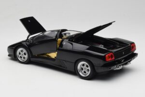 Lamborghini Diablo Roadster Schwarz AUTOart 1:18 70093-R1 Metall – Bild 6 von 10