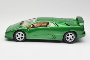 Lamborghini Diablo SE Grün Maisto 1:18 50303 Metall – Bild 4 von 8