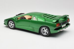 Lamborghini Diablo SE Grün Maisto 1:18 50303 Metall – Bild 7 von 8