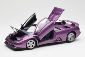 Lamborghini Diablo SE30 Jota Metallic Lila AUTOart 1:18 79142 Komposit – Bild 2 von 8