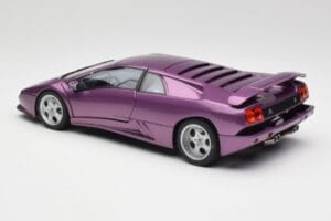 Lamborghini Diablo SE30 Anniversary Edition Metallic Lila AUTOart 1:18 79158 Metall – Bild 7 von 8