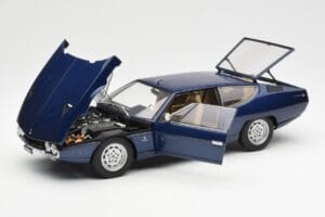 Lamborghini Espada Blau Metallic AUTOart 1:18 74502 Metall – Bild 2 von 8
