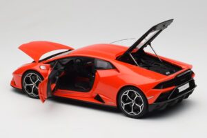 Lamborghini Huracan EVO Arancio Xanto AUTOart 1:18 79214 Komposit – Bild 5 von 8